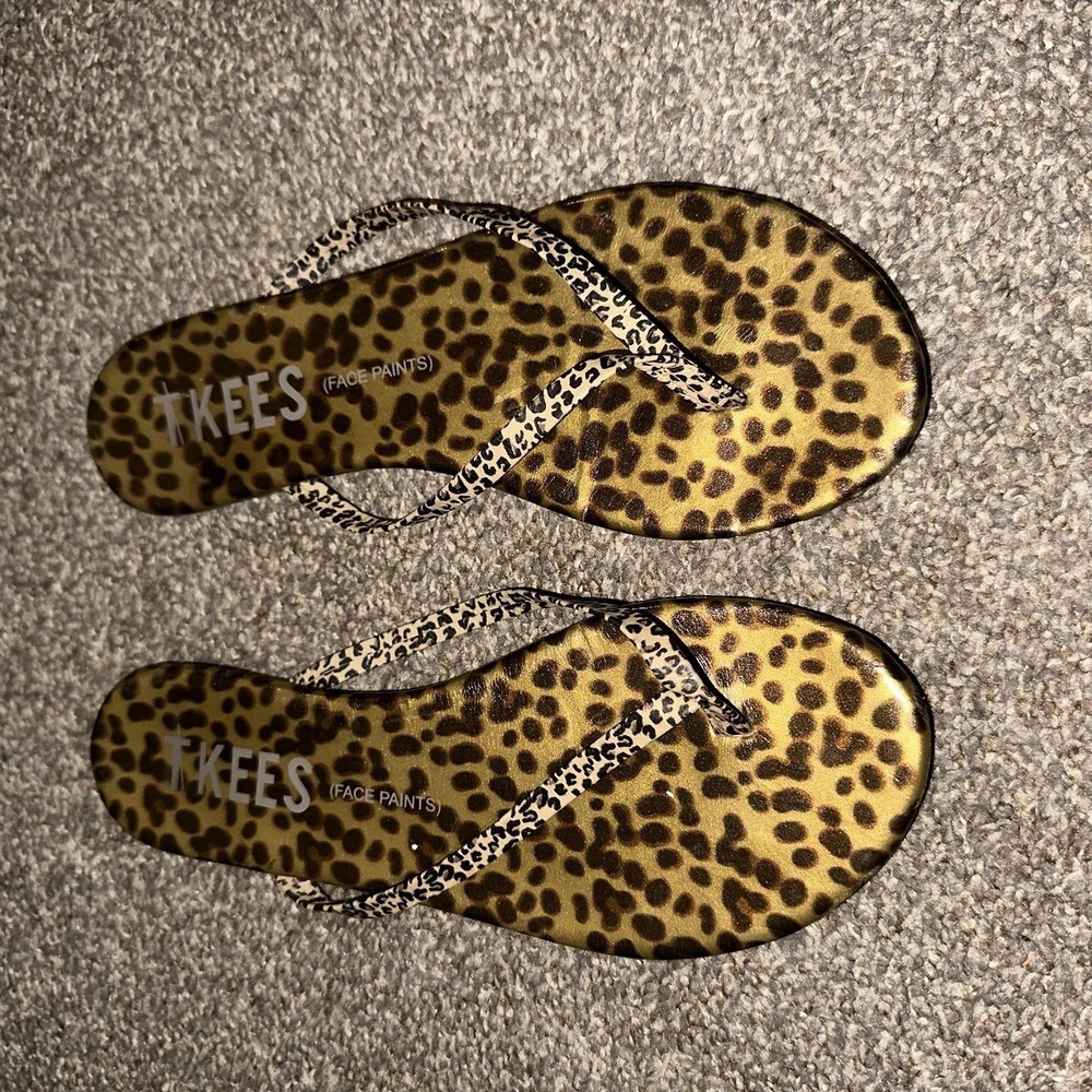 TKEES Lily Flip Flop Face Paints Chatty Cheetah Metallic Size 6 US